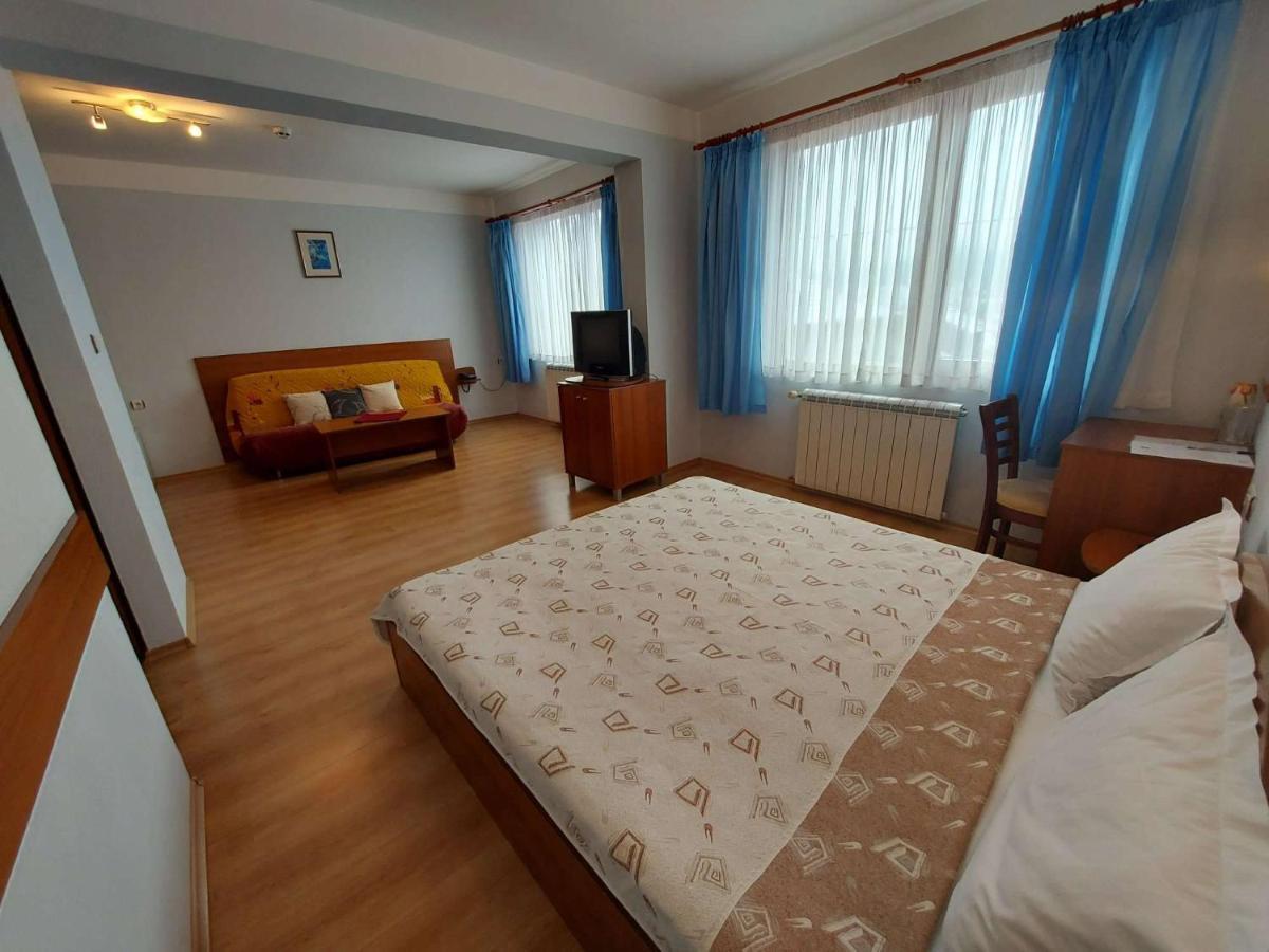 Boryka Family Hotel Asikoria エクステリア 写真